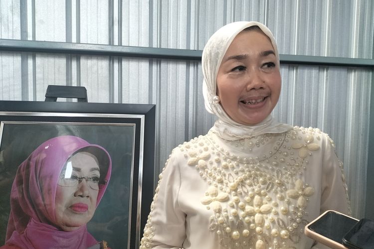 Putri Bungsu Sudjiatmi Notomiharjo sekaligus adik Presiden Jokowi, Titik Relawati, Minggu (18/12/2022).