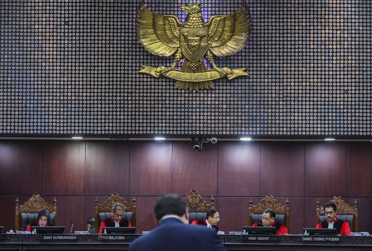 Banjir “Amicus Curiae”, Akankah Lahir “Pahlawan” Pengadilan?