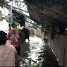 Tembok Rumah yang Roboh Sumbat Saluran Air, Gang Melati Banjir