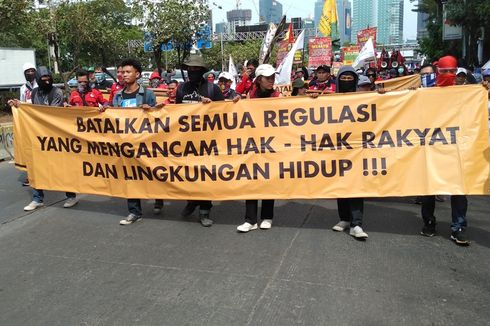 Long March ke Gedung DPR, Kelompok Buruh Dihadang Polisi