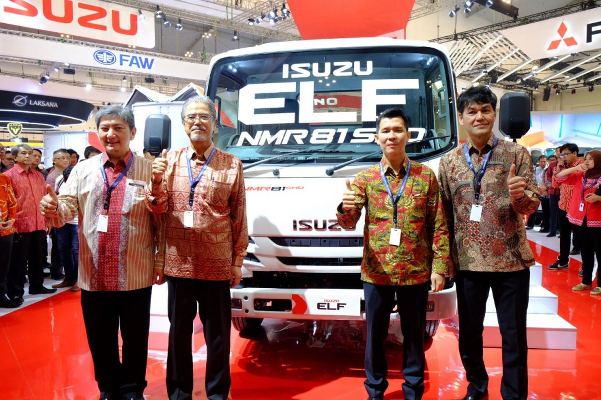 Isuzu Elf NMR 81, truk ringan pertama di Indonesia yang menggunakan mesin commonrail.