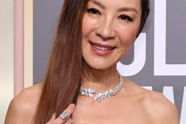 Profil Michelle Yeoh Aktris Malaysia Yang Raih Golden Globe Awards 2023 