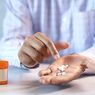 Begini Suara Ahli Soal Syarat Pasien Omicron Minum Obat Warung