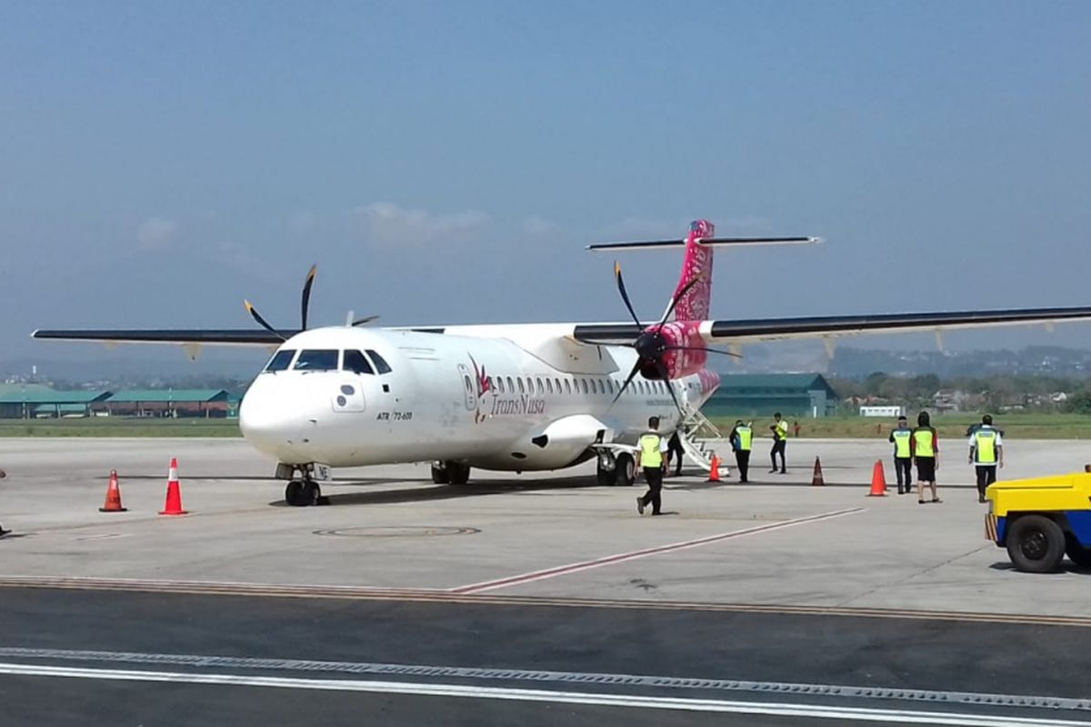 Maskapai TransNusa membuka rute baru Jakarta-Bali dan Jakarta-Yogyakarta dan gelar diskon tiket pesawat 25 persen. 
