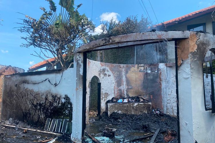 WN Nepal Usir Laba-laba Pakai Api Picu Kebakaran Vila di Badung