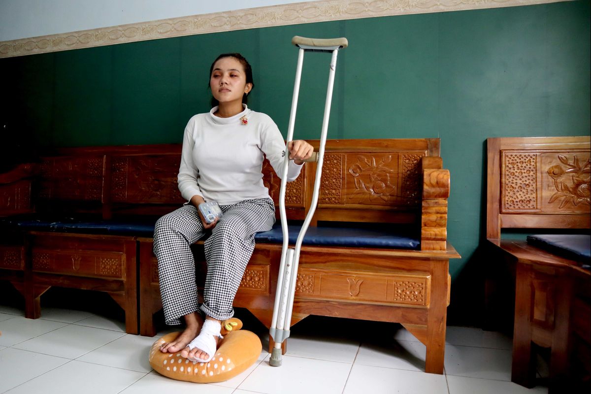 Keviana Naswa Ainurohma salah satu korban Tragedi Kanjuruhan yang terjadi pada pekan ke-11 Liga 1 2022-2023 seusai pertandingan bertajuk Derbi Jawa Timur, Arema FC melawan Persebaya Surabaya di Stadion Kanjuruhan Kepanjen, Kabupaten Malang, Sabtu (1/10/2022) malam.