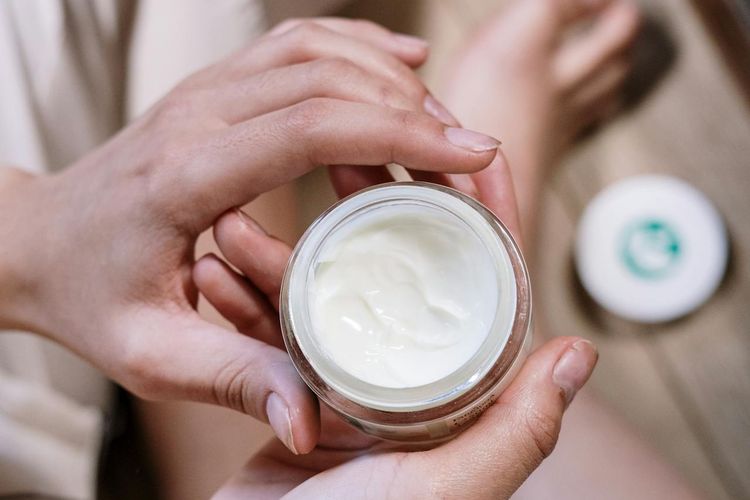 Cara Cek BPOM Kosmetik dan Skincare, Jangan Tertipu Produk Palsu