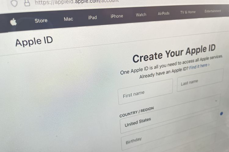 Cara membuat Apple ID atau akun iCloud, salah satunya bisa melalui website appleid.apple.com.