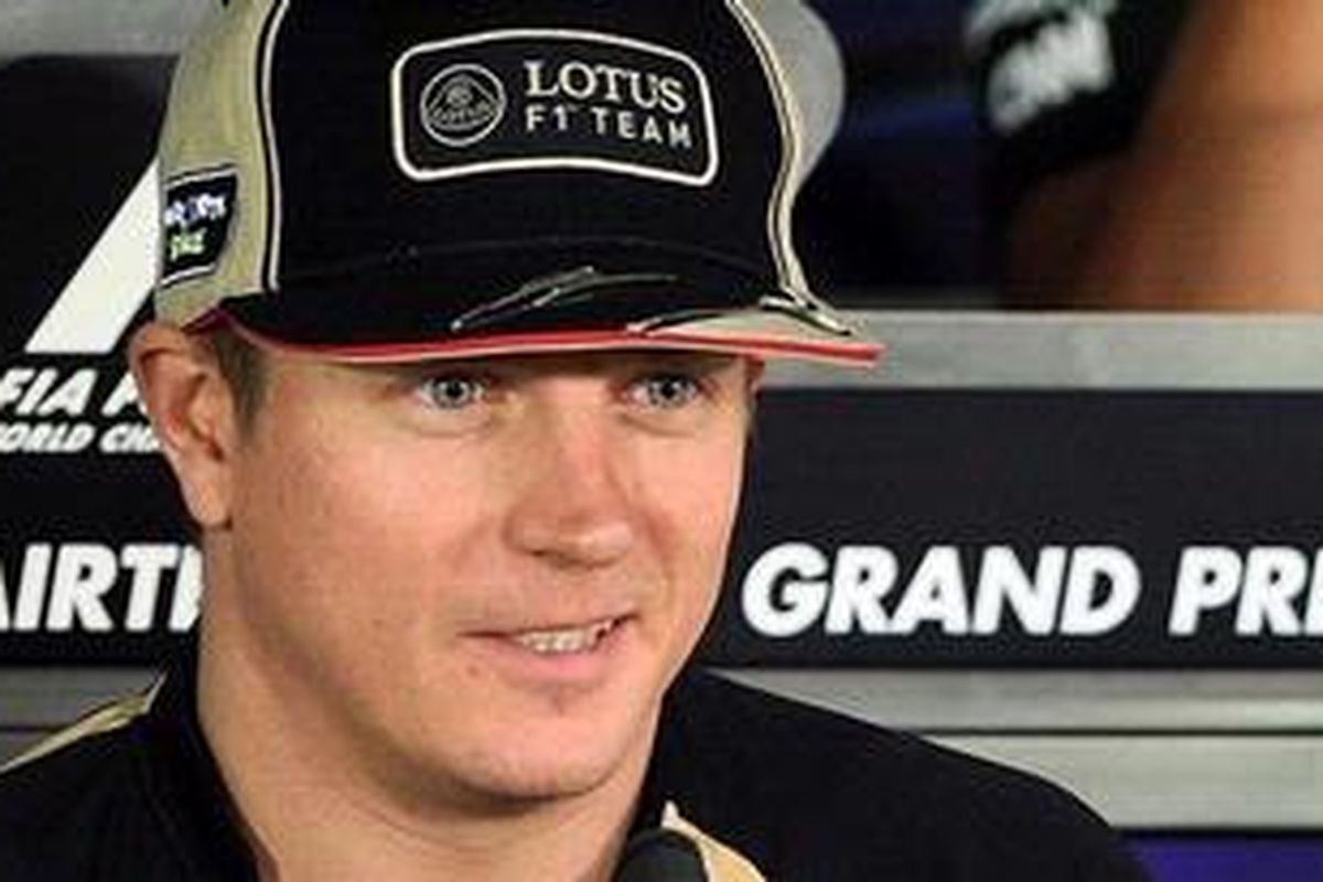 Pebalap Lotus, Kimi Raikkonen, saat jumpa pers jelang GP India, Kamis (25/10/2012).