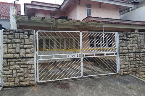 Olah TKP Rumah Ibu-Anak yang Tewas di Depok, Polisi Bawa Dokumen dan Bukti Pembayaran