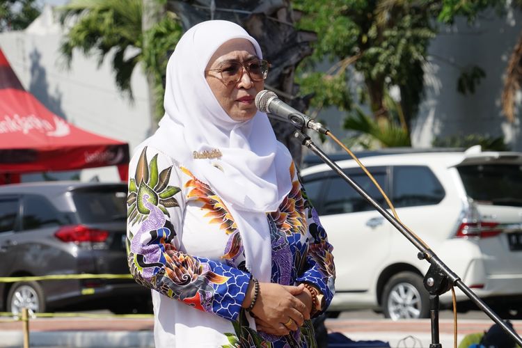 Gelar Lomba Seni Suara Ayam Bekisar, Plt Bupati Sumenep Dorong Pelestarian Spesies Tersebut