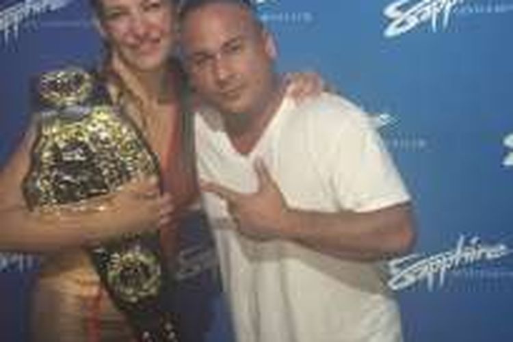 Dave Oancea dan  Miesha Tate