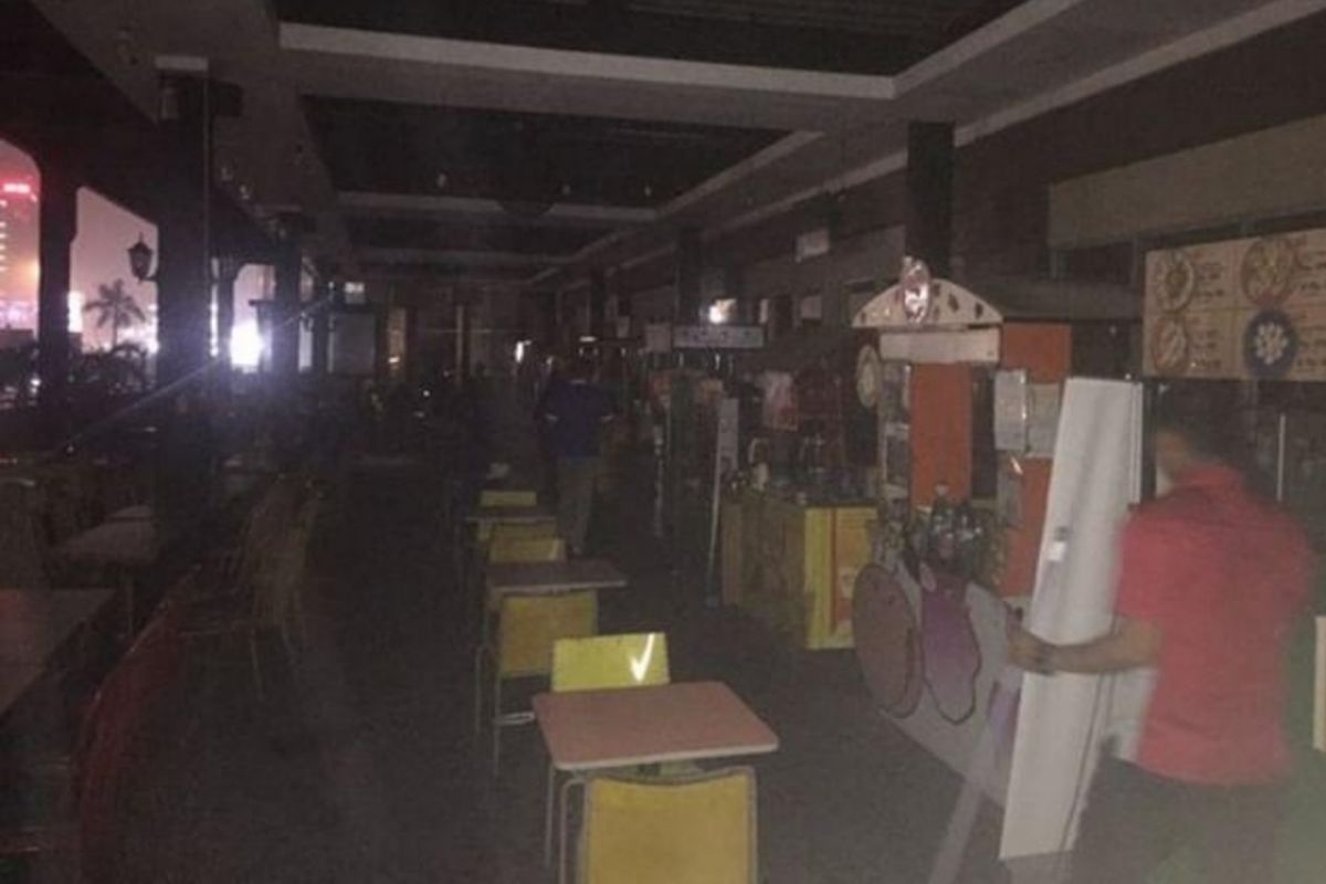 Tampak dalam Bekasi Cyber Park  (BCP), Jalan Ahmad Yani, Bekasi Selatan, Kota Bekasi sempat padam listrik, Kamis (13/12/2018).