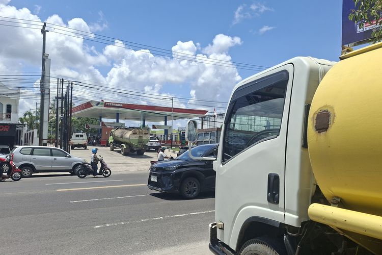 Biaya Logistik Melejit, Sopir Truk CPO Palangka Raya: Hati-hati Harga Minyak Goreng Ikut Naik
