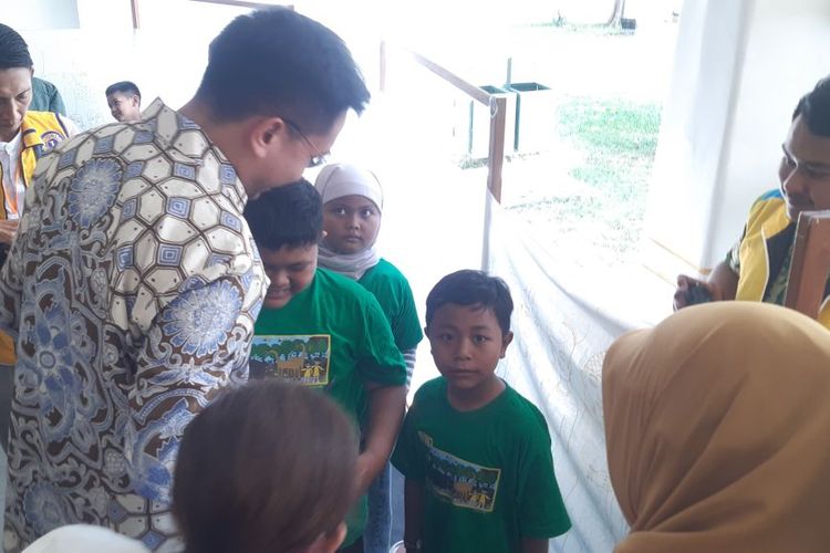 Melihat Anak-anak Penyintas Kanker Solo Membatik di Pura Mangkunegaran