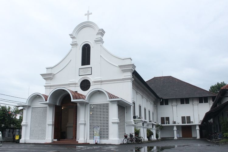 Gereja Santo Yusuf Cirebon