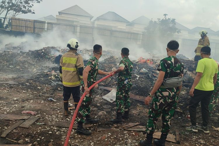 Cerita Korban Kebakaran Gudang Rongsokan di Denpasar, Tak Ada Barang yang Bisa Diselamatkan