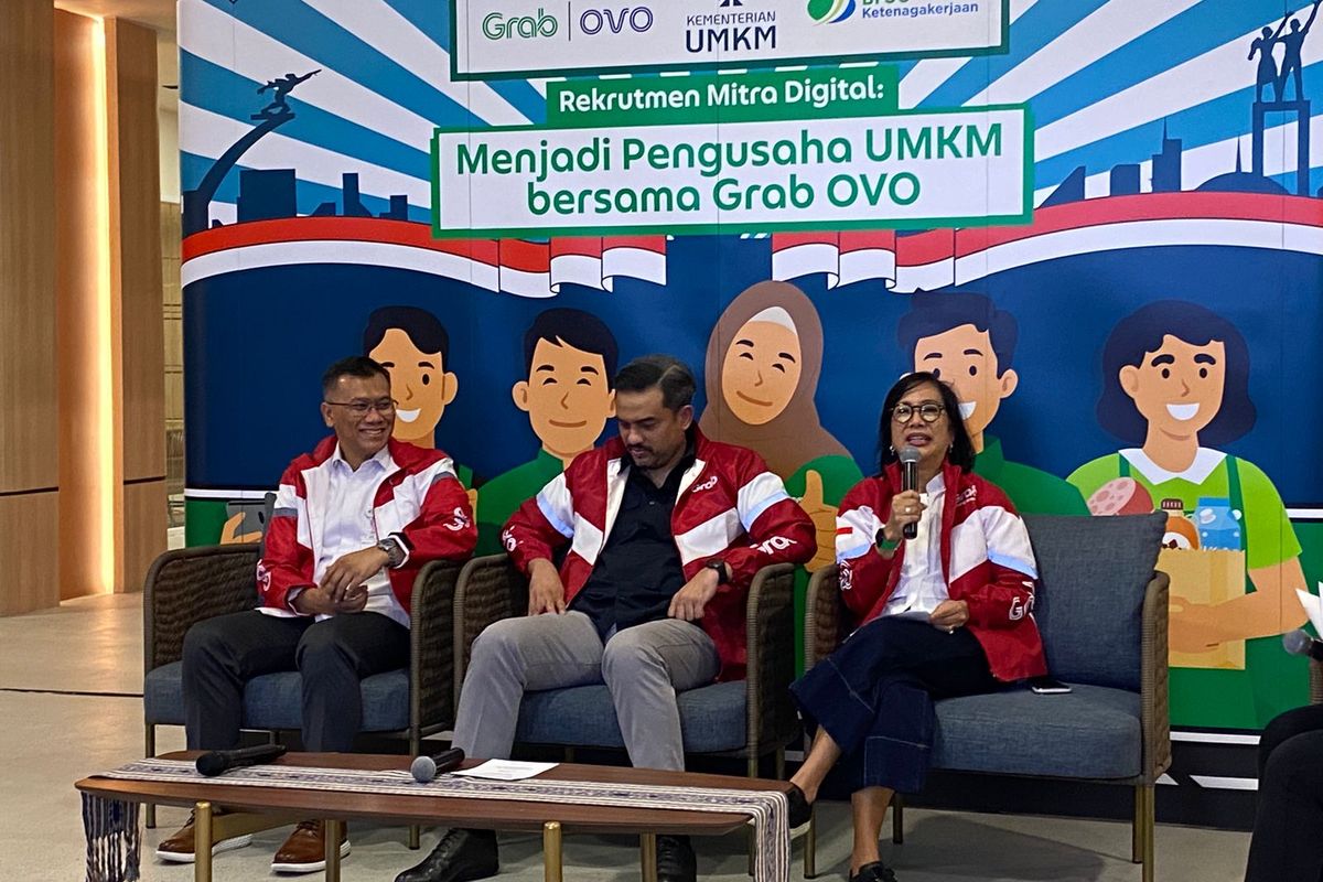 Country Managing Director Grab Indonesia, Neneng Goenadi, menjelaskan terkait perekrutan mitra baru, Selasa (17/6/2025)