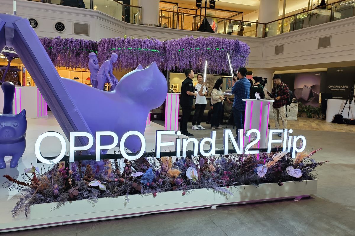 Ilustrasi tulisan Oppo Find N2 Flip .