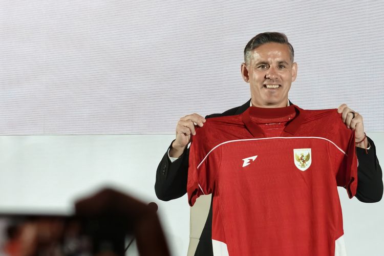 John Herdman secara resmi diperkenalkan sebagai pelatih Timnas Indonesia pada Selasa (13/1/2026) di Hotel Mulia, Jakarta.