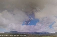 Gunung Raung Alami Erupsi, Keluarkan Abu Vulkanik Setinggi 2.000 Meter