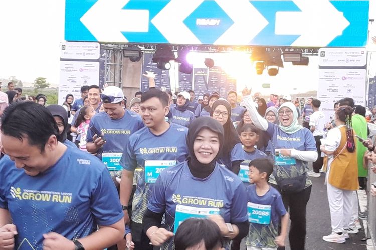 Sebanyak 1.800 pelari ikuti YIA Grow Run 2026 di dalam kawasan Bandar Udara Internasional Yogyakarta di Kabupaten Kulon Progo, Daerah Istimewa Yogyakarta.