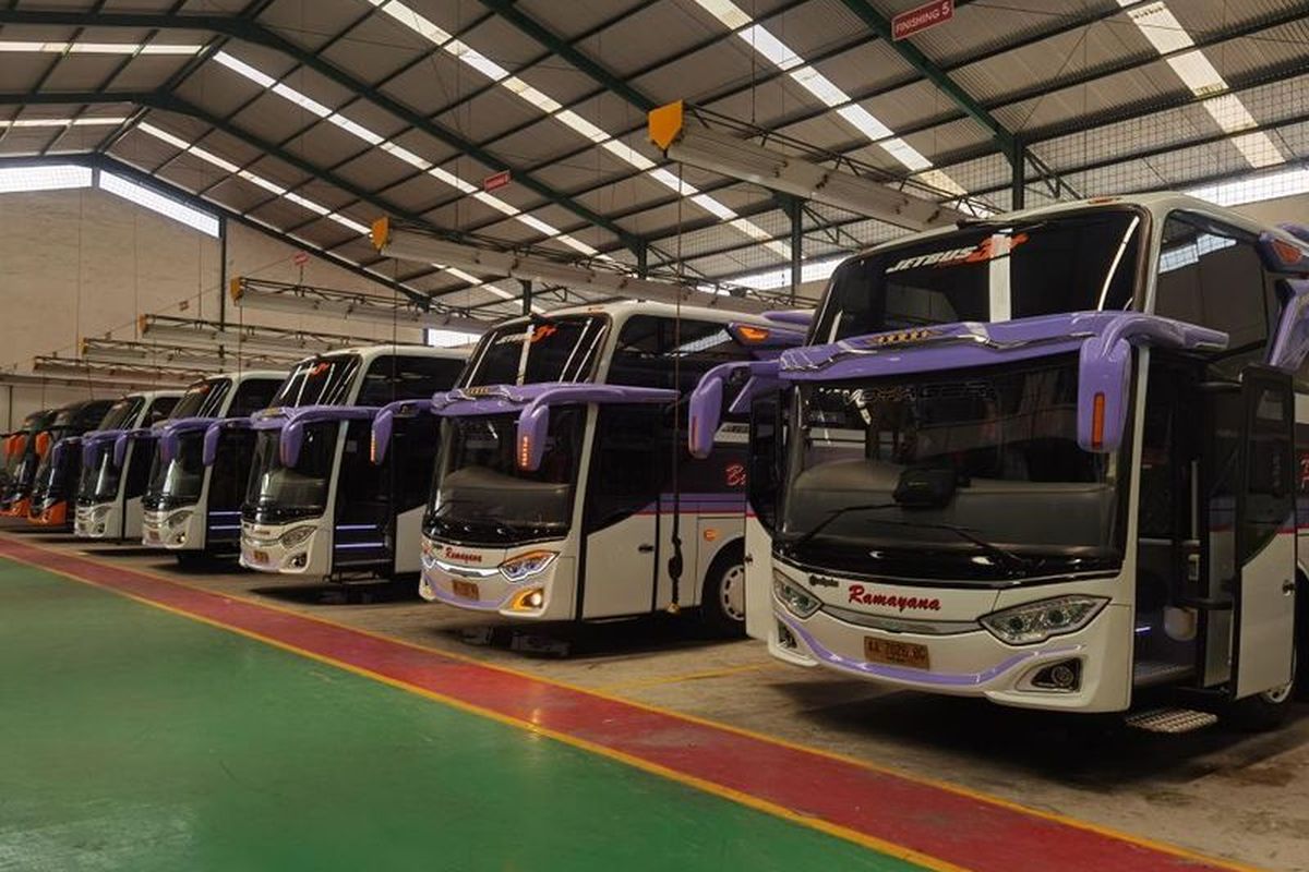 Bus AKAP baru PO Ramayana