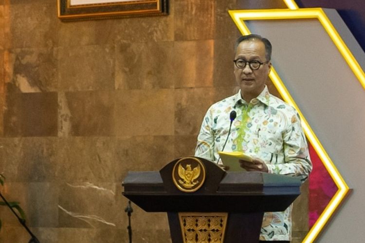 Menperin Agus Gumiwang Kartasasmita.