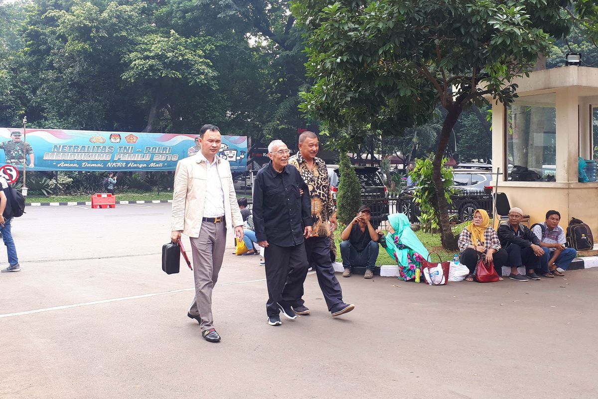 Politikus Partai Gerindra, Permadi Satrio Wiwoho atau biasa dikenal Permadi (74) di Polda Metro Jaya, Senin (27/5/2019).