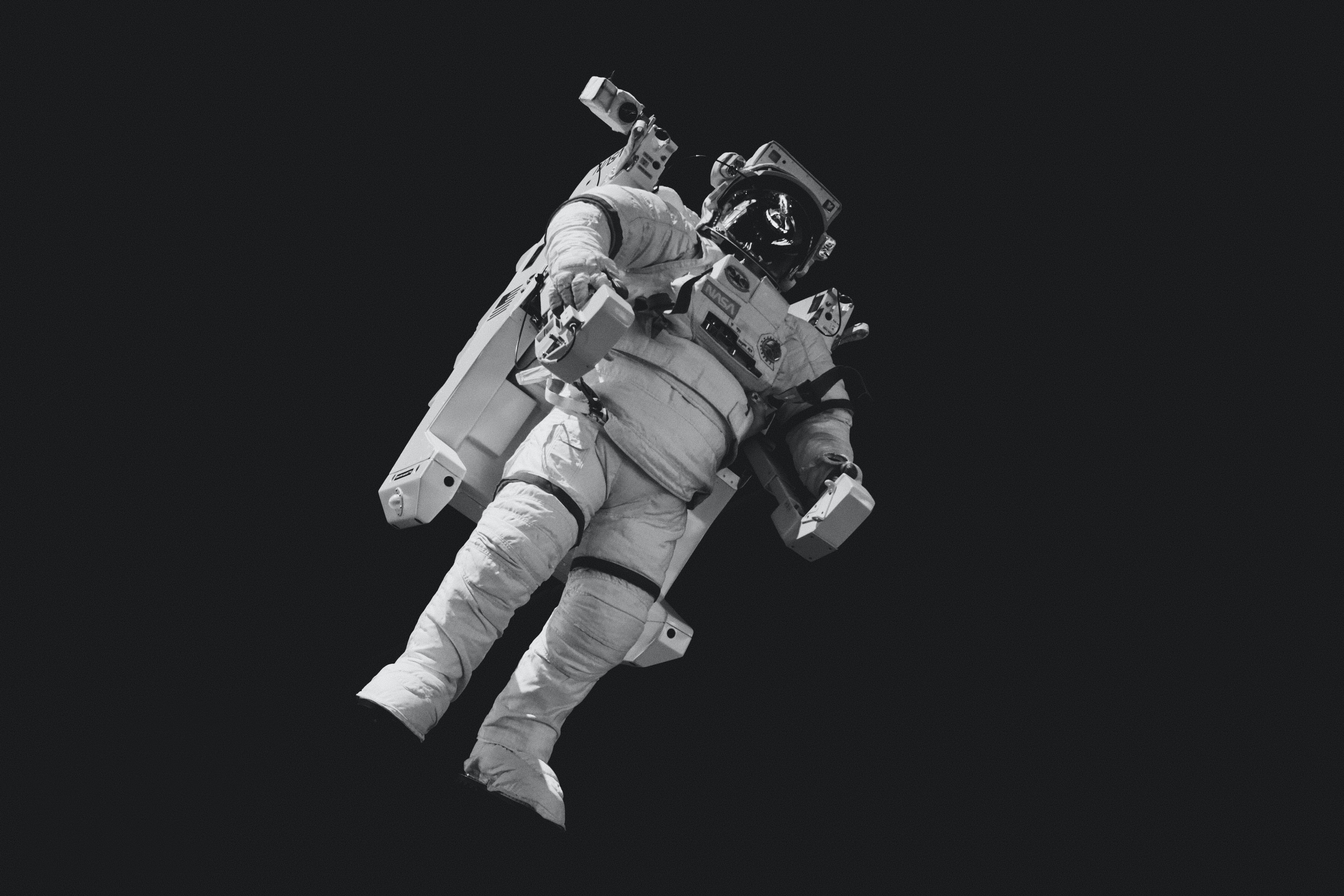 10 Aktivitas yang Tak Bisa Dilakukan Astronot di Luar Angkasa, Salah Satunya Makan Roti