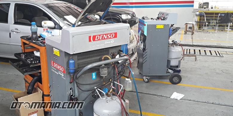 Penting mengecek kadar Refrigerant