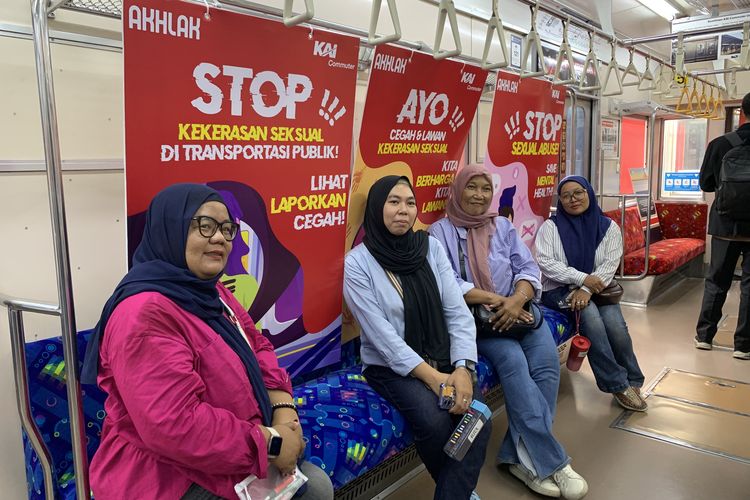 Mini Museum KRL hadir perdana di Tanah Air. Bertempat di Stasiun Jakarta Kota, museum ini mengusung tema Arigato KRL. KRL Jalita 8500 (Jalan-Jalan Lintas Jakarta) dirancang menjadi lokasi mini museum di Jalur 1 Stasiun Jakarta Kota, Jakarta Barat selama 10-16 November 2025.