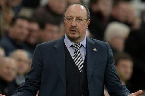 Rafael Benitez Resmi Latih Klub Liga China