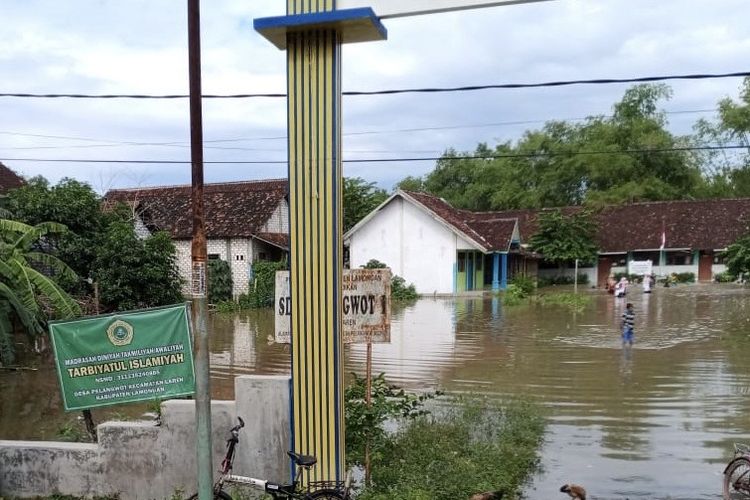 Kecamatan Laren, Lamongan yang sempat dilanda banjir, Kamis (19/12/2024).