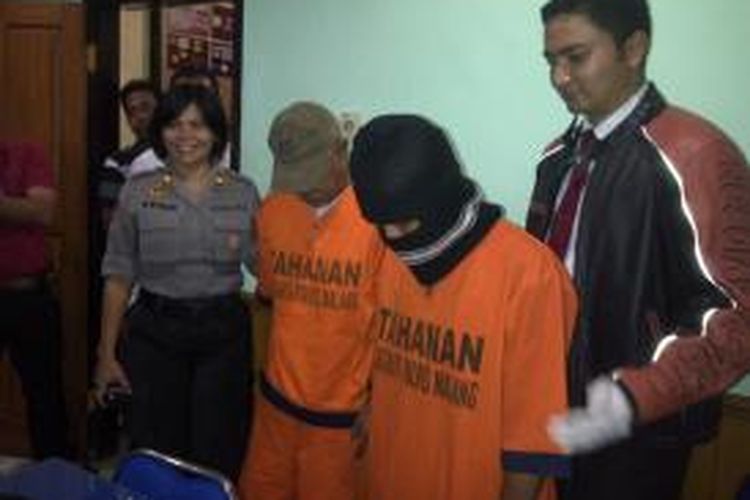 Maling antar kota ditangkap polisi Polres Malang. Puluhan orng menjadi korbannya. Pelaku berhasil mencuri 2 ons emas milik para korban. Senin (25/11/2013).