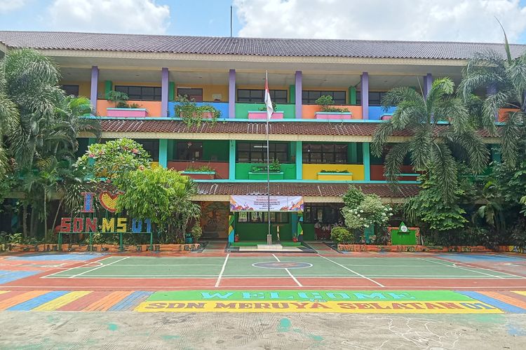 SDN 01 Meruya Selatan, Kembangan, Jakarta Barat yang sejumlah muridnya diduga mengalami keracunan Makan Bergizi Gratis (MBG)