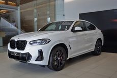 Giliran BMW X4 xDrive 30i M Sport Sapa Sultan Indonesia