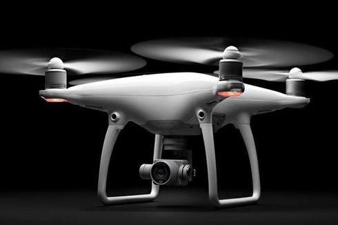 Drone Phantom 4 Punya Fitur Terbang Otomatis Tanpa Nabrak