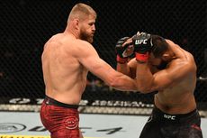 Jelang UFC 259, Jan Blachowicz Ungkap Ambisi Terjun ke Divisi Para Monster