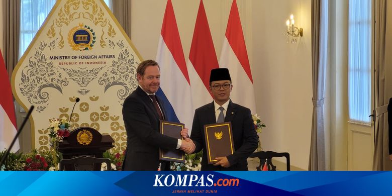 Kluivert & Dutch Team Loss: Minister Apologizes to Fans