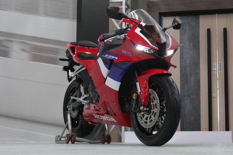 All New CBR600RR dengan warna baru telah hadir di Indonesia