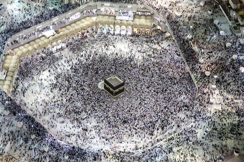 Arab Saudi Bekukan Visa Haji untuk 3 Juta Warga Palestina