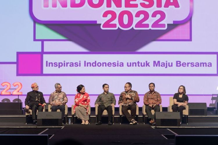 Diskusi panel organisasi serumpun dalam Konvensi Humas Indonesia 2022 
