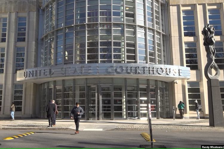 Gedung Pengadilan Distrik Timur New York di Brooklyn tempat kasus Marganda disidangkan, 14 Desember 2023.