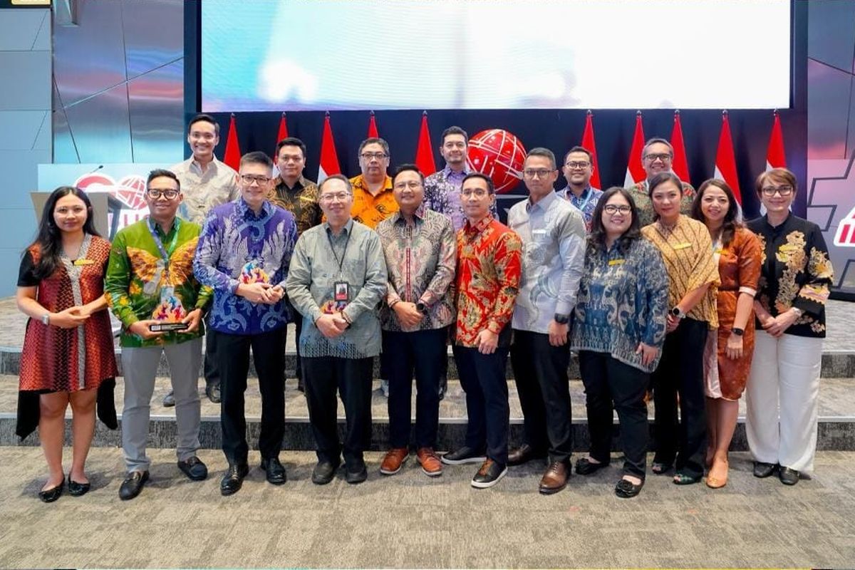 Peluncuran Asosiasi Investor Relations Indonesia (AIIR) di Bursa Efek Indonesia (BEI), Selasa (9/12/2025)