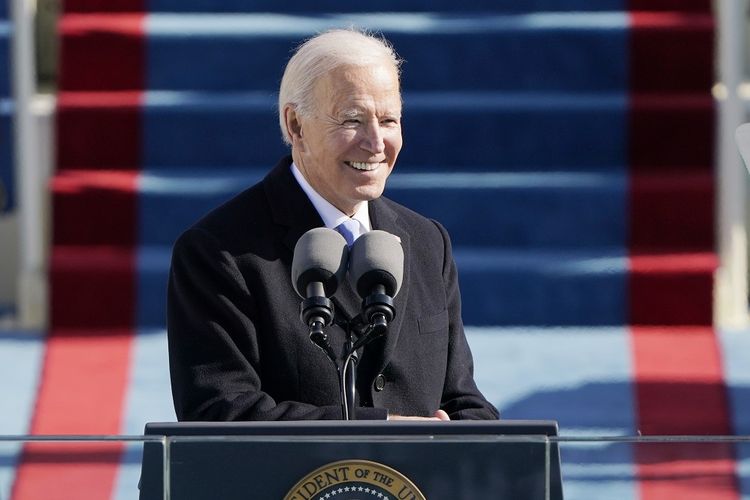 Presiden Joe Biden berpidato dalam pelantikannya di Gedung Capitol, Washington DC, Rabu (20/1/2021).