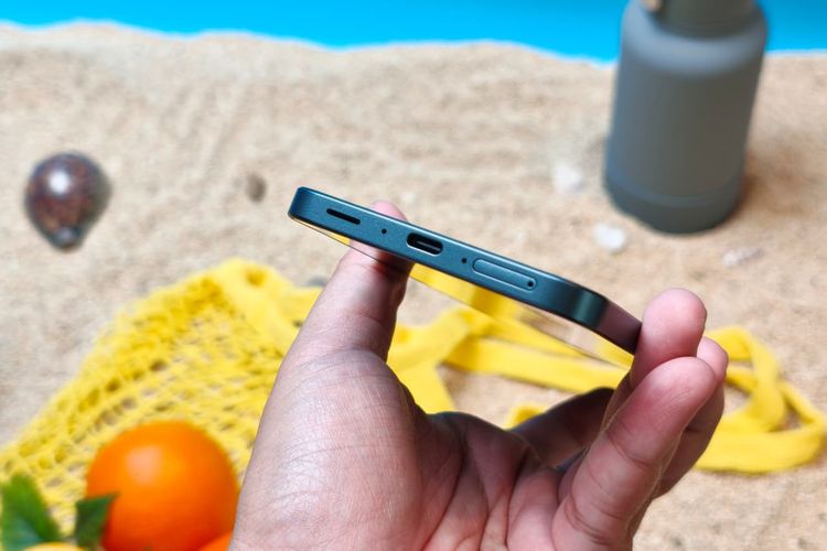 Bingkai bawah Galaxy A37 5G dalam acara Hands-On Samsung Galaxy A37 5G di Teru, Kebayoran Baru, Jakarta Selatan, Kamis (9/4/2026).