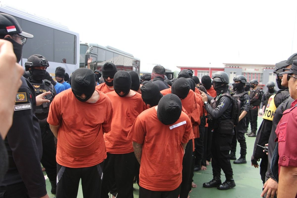 48 Napi asal Jatim dikirim ke Lapas Nusakambangan.