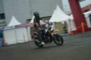Pengalaman Test Ride Triumph Scrambler 400 X di IIMS 2026
