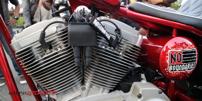 Sepeda motor roda tiga alias trike kustom bernama Ojo Dumeh yang dijadikan hadiah buat pemenang undian tiket Kustomfest 2017. Menggunakan mesin Harley-Davidson Buell 1.200cc
